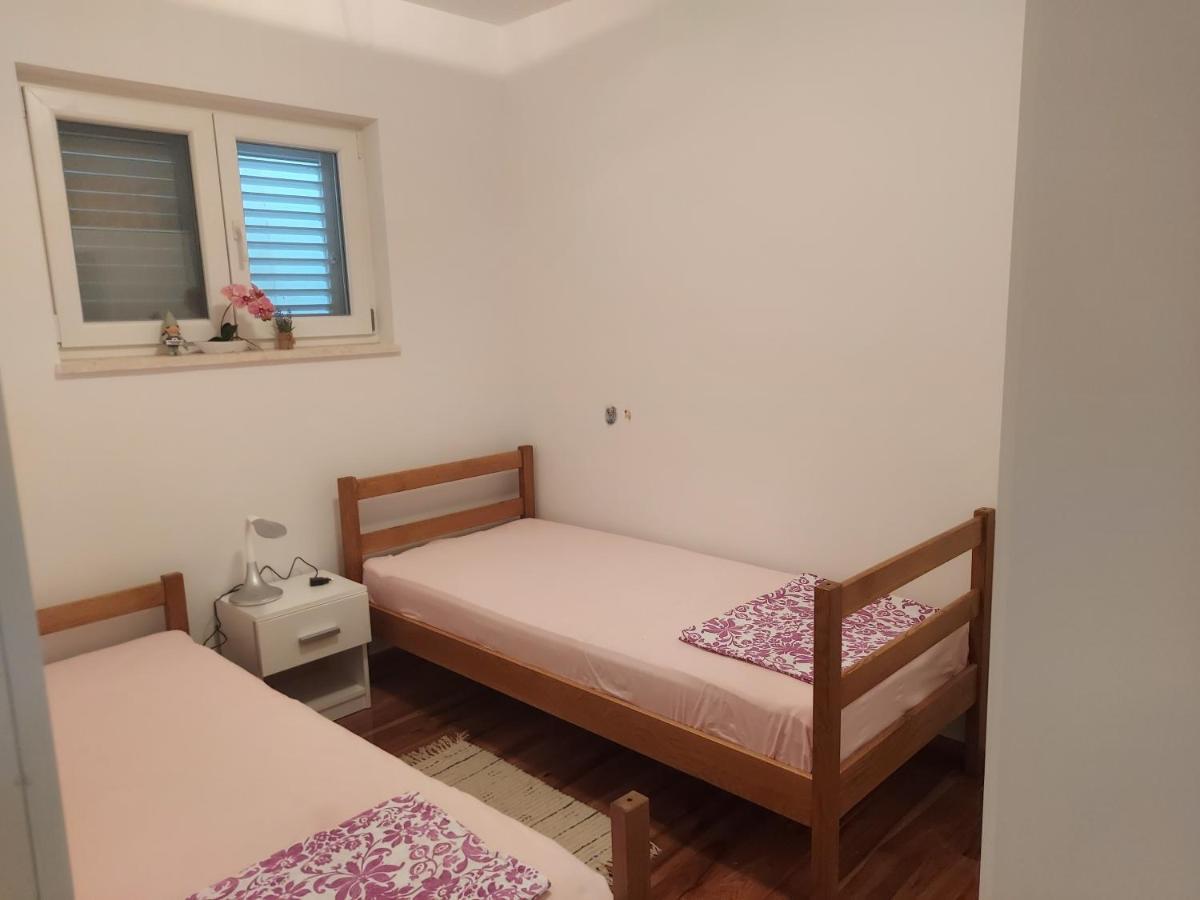Apartman Slavica Rogoznica  Kültér fotó